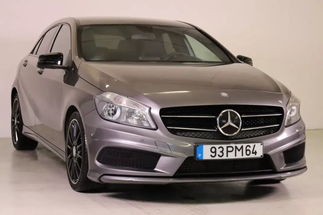 Mercedes-Benz A 200 2015 - 20950 EUR, 54047 km - AUTO.MOTO.pt - 54047km - foto 1 de 32
