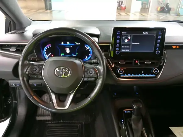 Toyota Corolla Touring Sports 2020 - 23900 EUR, 135568 km - AUTO.MOTO.pt - 135568km - foto 5 de 6