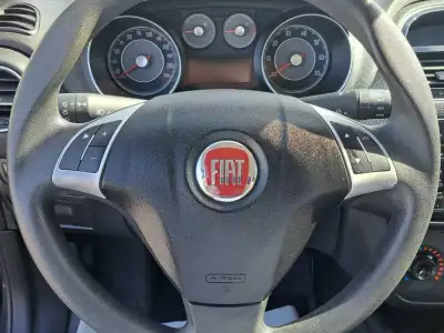 Fiat Punto 2017 - 8900 EUR, 69772 km - AUTO.MOTO.pt - 69772km - foto 27 de 39