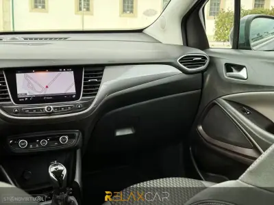 Opel Crossland X 2018 - 10500 EUR, 104500 km - AUTO.MOTO.pt - 104500km - foto 16 de 26