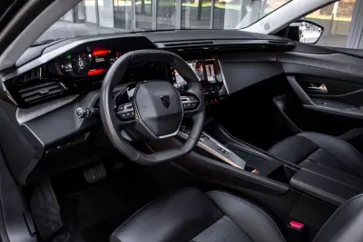 Peugeot 308 SW 2023 - 23790 EUR, 59725 km - AUTO.MOTO.pt - 59725km - foto 25 de 45