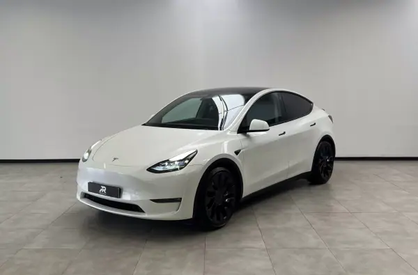 Tesla Model Y Performance Dual Motor AWD 2022 Electric