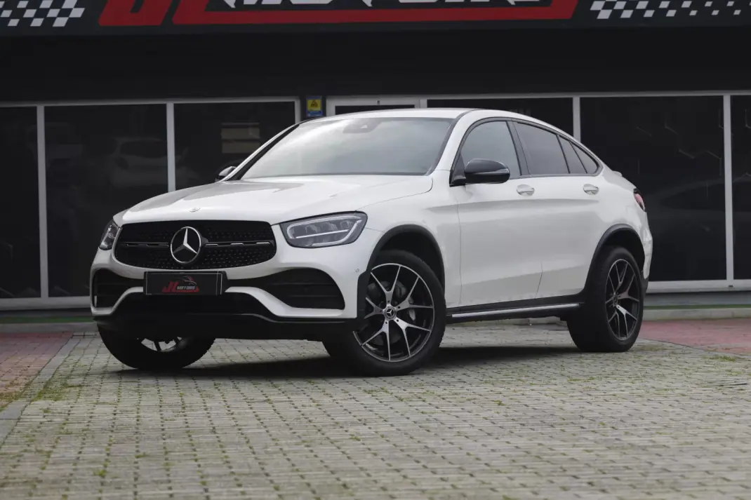 Mercedes-Benz GLC 300 2022 - 48900 EUR, 141780 km - AUTO.MOTO.pt - 141780km - foto 7 de 36