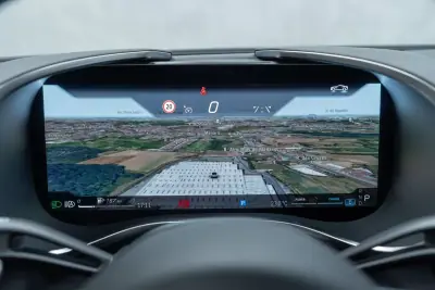 Mercedes-Benz SL 43 AMG 2022 - 109950 EUR, 30000 km - AUTO.MOTO.pt - 30000km - foto 32 de 51