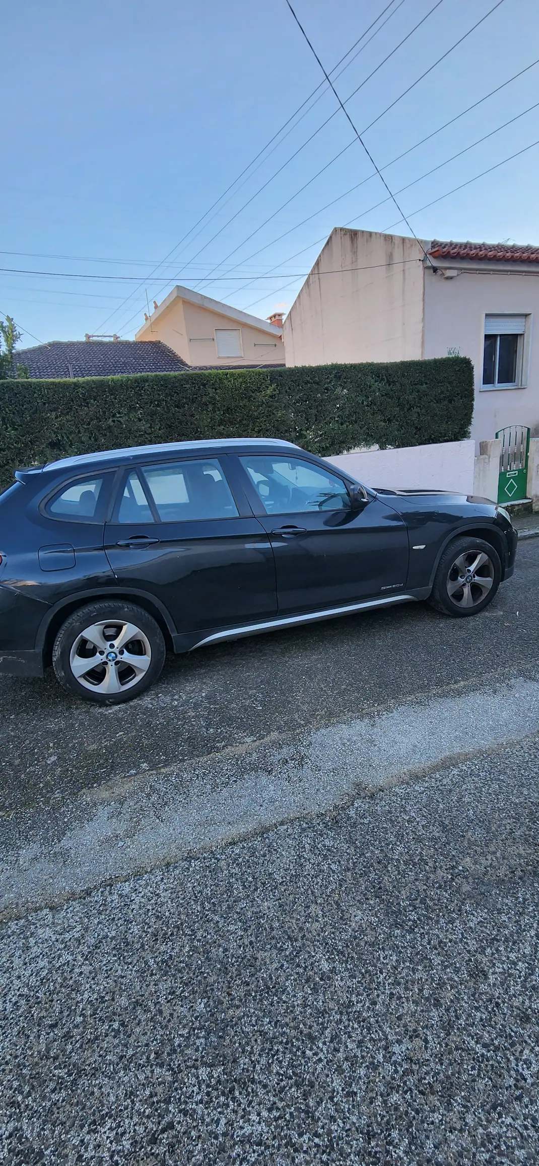 BMW X1 2012 - 9000 EUR, 241000 km - AUTO.MOTO.pt - 241000km - foto 5 de 8