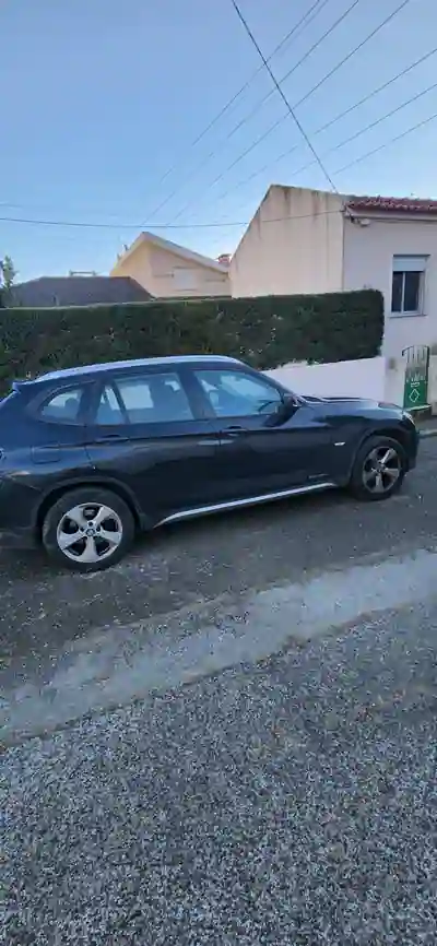 BMW X1 2012 - 9000 EUR, 241000 km - AUTO.MOTO.pt - 241000km - foto 5 de 8