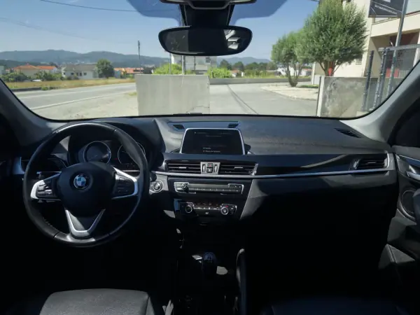 BMW X1 2019 - 18990 EUR, 152000 km - AUTO.MOTO.pt - 152000km - foto 16 de 48