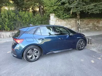 Cupra Born 2022 - 24499 EUR, 88036 km - AUTO.MOTO.pt - 88036km - foto 29 de 53