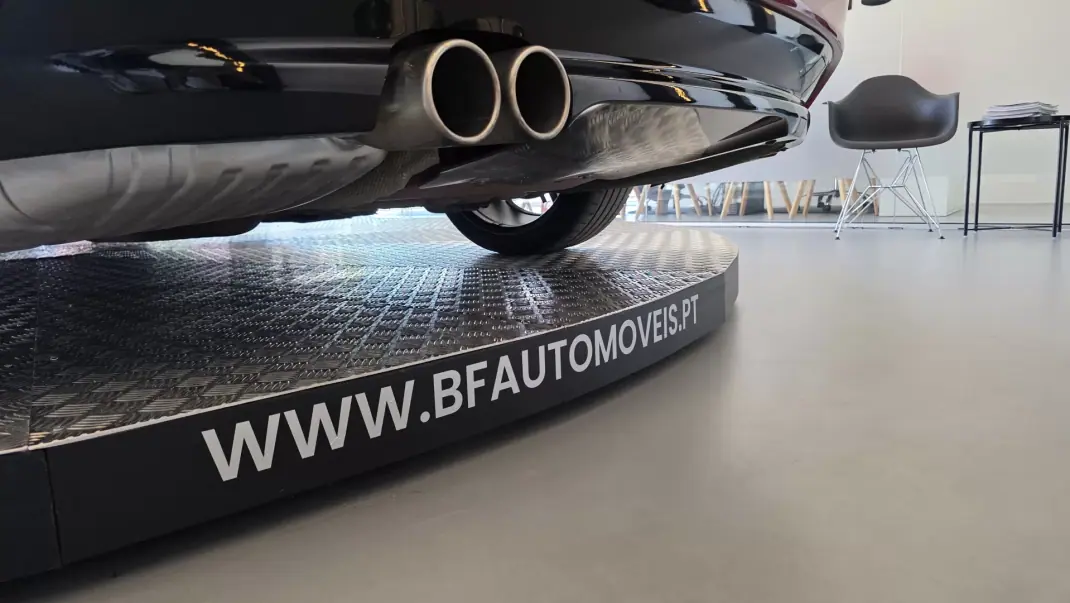 Jaguar XE 2016 - 14950 EUR, 176623 km - AUTO.MOTO.pt - 176623km - foto 23 de 58