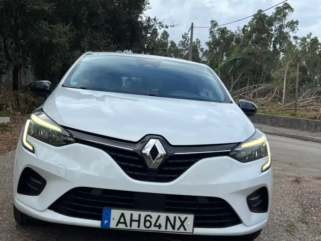 Renault Clio 2021 - 13750 EUR, 170210 km - 170210km - foto 15 de 41