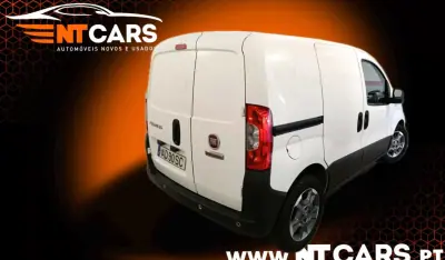Fiat Fiorino 1.3 M-Jet Adventure 2020 - 10500 EUR, 143819 km - AUTO.MOTO.pt - 143819km - foto 2 de 6