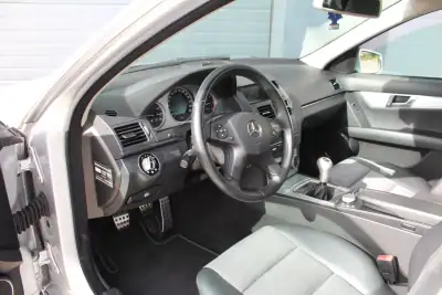 Mercedes-Benz C 250 2008 - 12990 EUR, 241176 km - AUTO.MOTO.pt - 241176km - foto 7 de 18