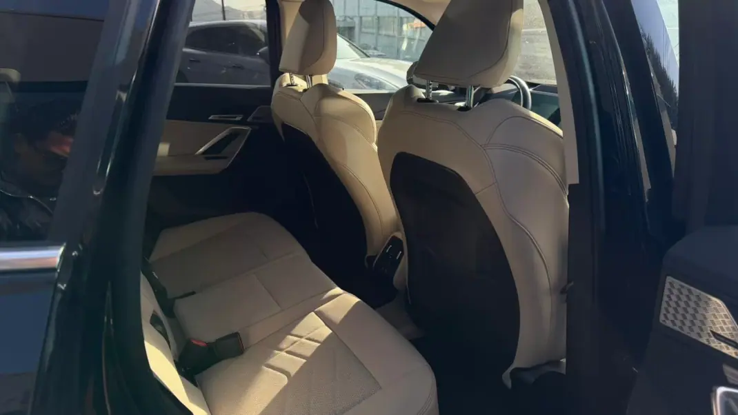 BMW X1 2023 - 44900 EUR, 52500 km - AUTO.MOTO.pt - 52500km - foto 11 de 12