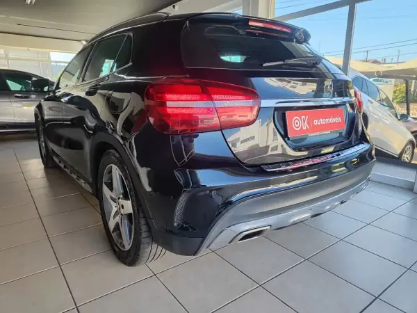 Mercedes-Benz GLA 200 2018 - 22750 EUR, 191200 km - AUTO.MOTO.pt - 191200km - foto 7 de 36