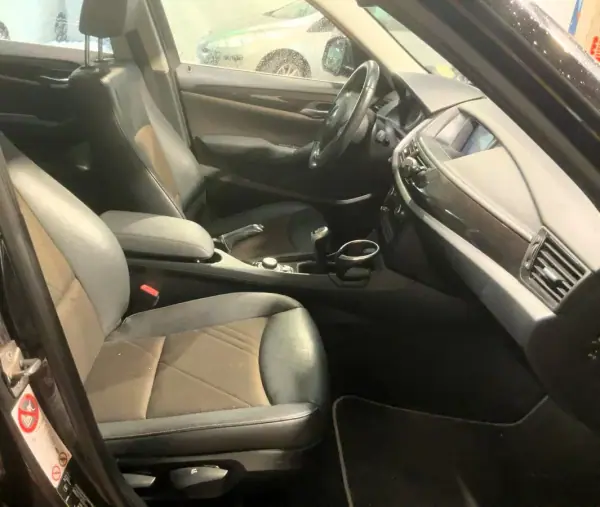 BMW X1 2014 - 15990 EUR, 231040 km - AUTO.MOTO.pt - 231040km - foto 3 de 7