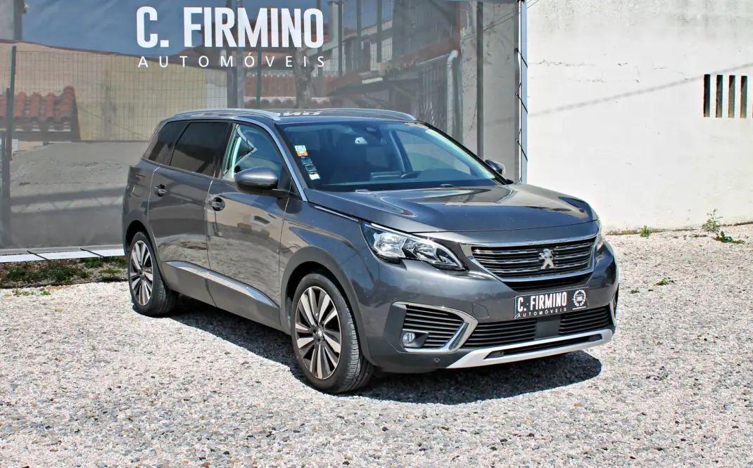 Peugeot 5008 2019 - 18900 EUR, 157458 km - AUTO.MOTO.pt - 157458km - foto 3 de 22