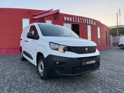 Peugeot PARTNER 1.5 HDI PRO LONGA L2H1 2020 - 11900 EUR, 177000 km - AUTO.MOTO.pt - 177000km - foto 14 de 14