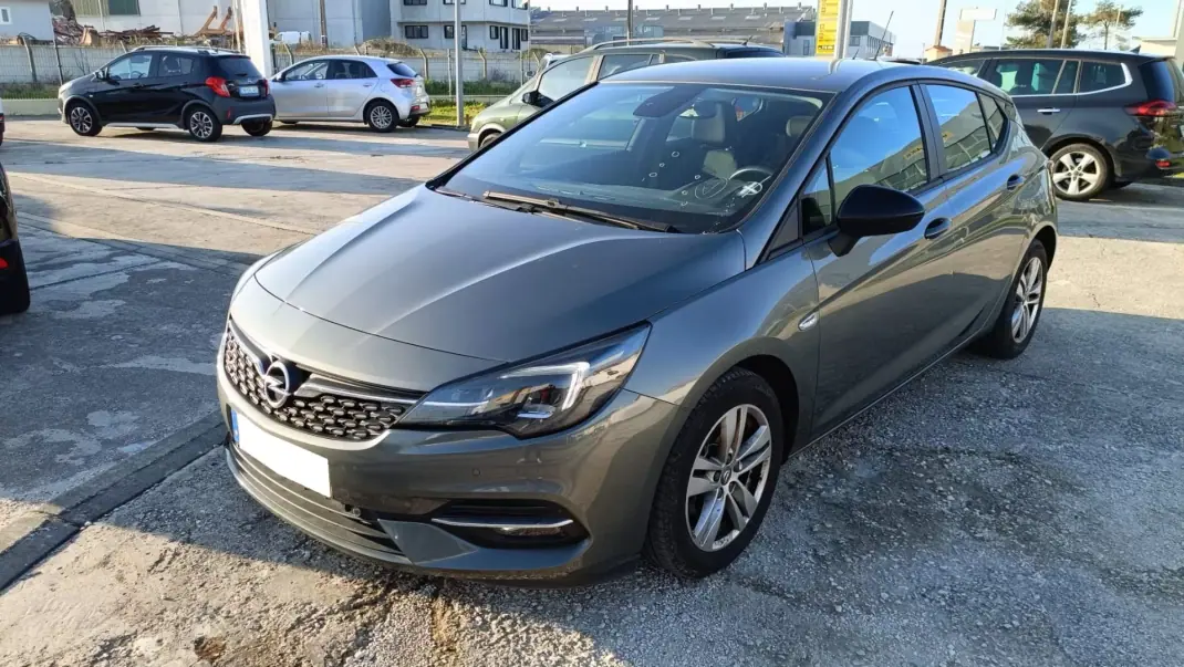 Opel Astra 2021 - 10500 EUR, 120000 km - AUTO.MOTO.pt - 120000km - foto 2 de 10