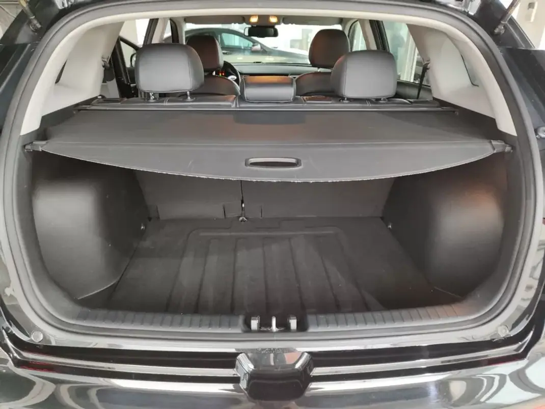 Kia Niro 2019 - 17250 EUR, 51300 km - AUTO.MOTO.pt - 51300km - foto 16 de 34