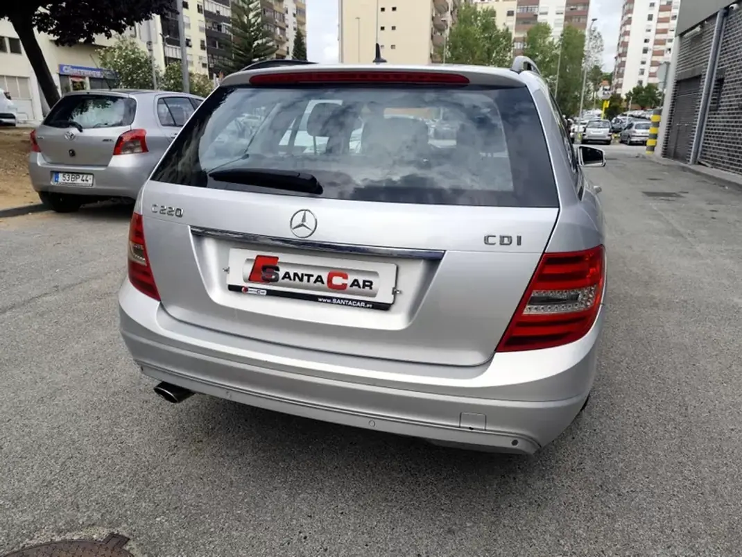 Mercedes-Benz C 220 2011 - 9980 EUR, 240000 km - 240000km - foto 21 de 23