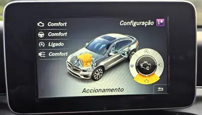 Mercedes-Benz GLC 220 2018 - 44500 EUR, 88000 km - AUTO.MOTO.pt - 88000km - foto 26 de 30