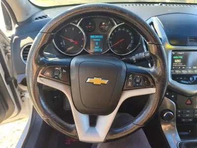 Chevrolet Cruze SW 2013 — photo 6 of 11