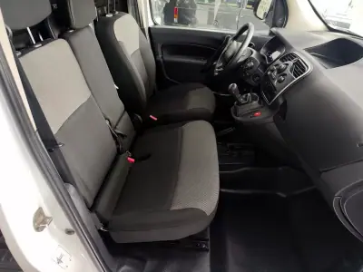 Renault Kangoo 1.5 Dci 3 Lug. Iva dedutivel 2021 - 12780 EUR, 157000 km - AUTO.MOTO.pt - 157000km - foto 2 de 19
