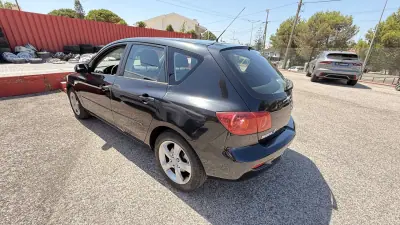 Mazda 3 2005 - 3500 EUR, 168000 km - AUTO.MOTO.pt - 168000km - foto 7 de 49