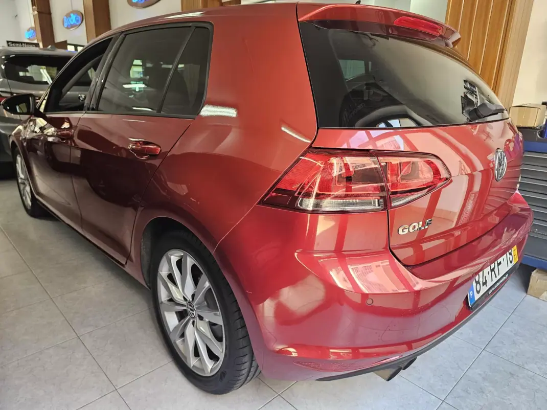 Volkswagen Golf 2015 - 15000 EUR, 140202 km - AUTO.MOTO.pt - 140202km - foto 23 de 23