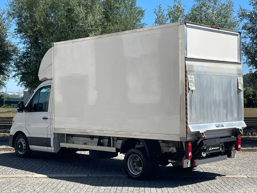VW 2022 - 33450 EUR, 144000 km - 144000km - foto 9 de 41