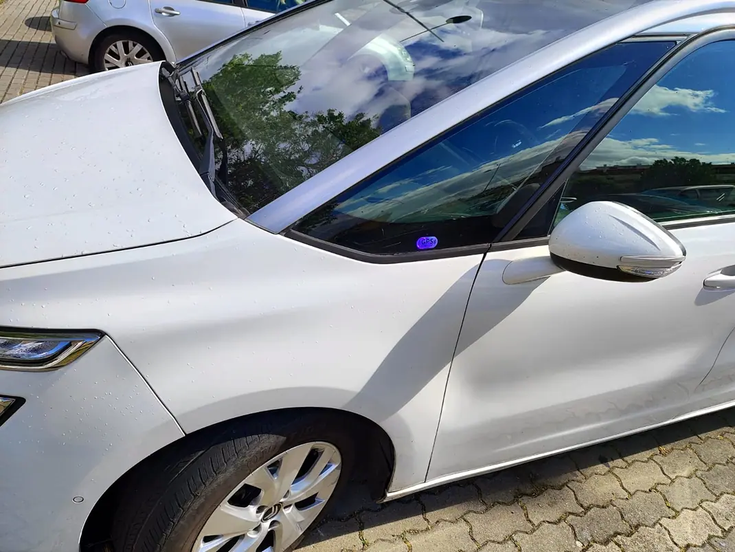 Citroën C4 Grand Picasso 2018 - 10890 EUR, 217500 km - AUTO.MOTO.pt - 217500km - foto 13 de 22