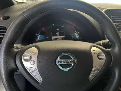 Nissan Leaf 2016 - 7800 EUR, 32548 km - 32548km - foto 17 de 20