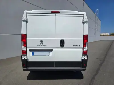 Peugeot Boxer 2020 - 14500 EUR, 149900 km - AUTO.MOTO.pt - 149900km - foto 13 de 19