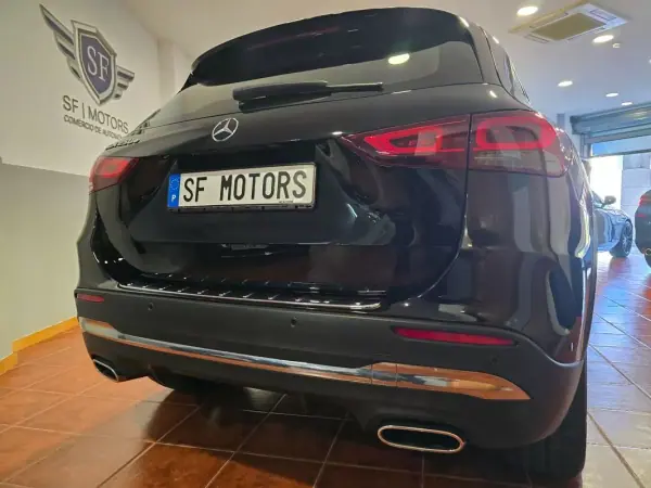 Mercedes-Benz GLA 250 2021 - 34480 EUR, 96779 km - AUTO.MOTO.pt - 96779km - foto 11 de 51