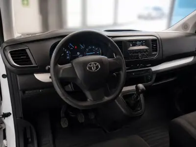 Toyota Proace Verso 2020 - 18698 EUR, 168000 km - AUTO.MOTO.pt - 168000km - foto 5 de 8