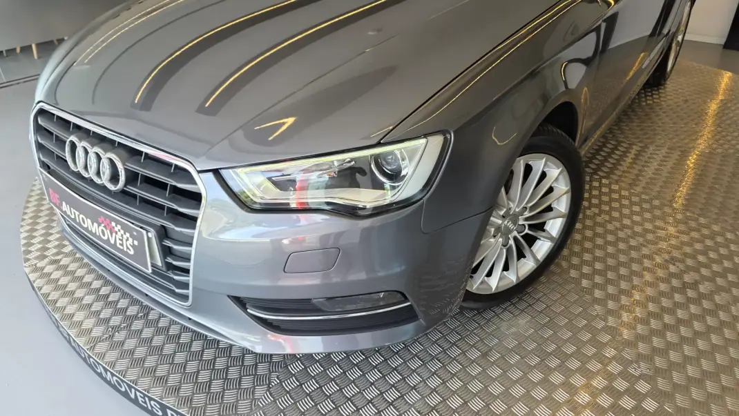 Audi A3 Sportback 2013 - 9900 EUR, 274066 km - AUTO.MOTO.pt - 274066km - foto 24 de 58