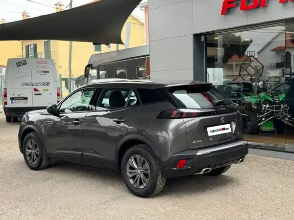 Peugeot 2008 2023 - 16900 EUR, 76231 km - AUTO.MOTO.pt - 76231km - foto 8 de 12