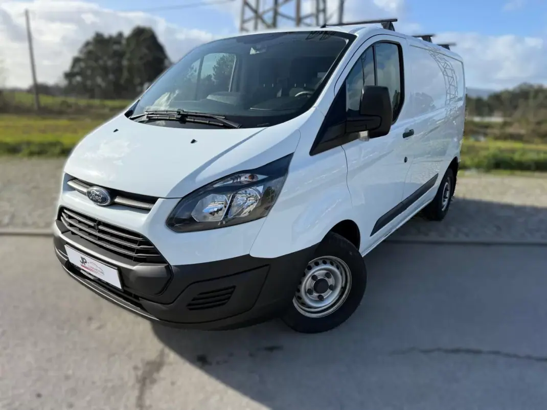 Ford TRANSIT CUSTOM 2.0 L2 H2 2.0 130 CV 2015 - 16500 EUR, 117500 km - AUTO.MOTO.pt - 117500km - foto 1 de 16
