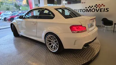 BMW 1M Coupe 2012 - 67500 EUR, 67790 km - AUTO.MOTO.pt - 67790km - foto 20 de 61