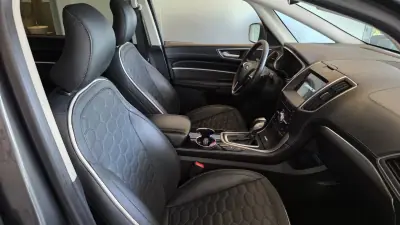 Ford S-Max 2017 - 22500 EUR, 160120 km - AUTO.MOTO.pt - 160120km - foto 57 de 67
