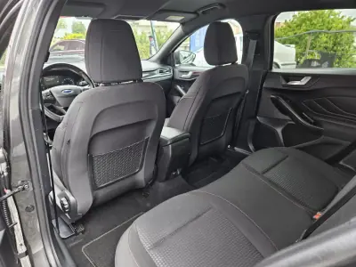 Ford Focus SW 2021 - 17800 EUR, 91100 km - AUTO.MOTO.pt - 91100km - foto 12 de 66