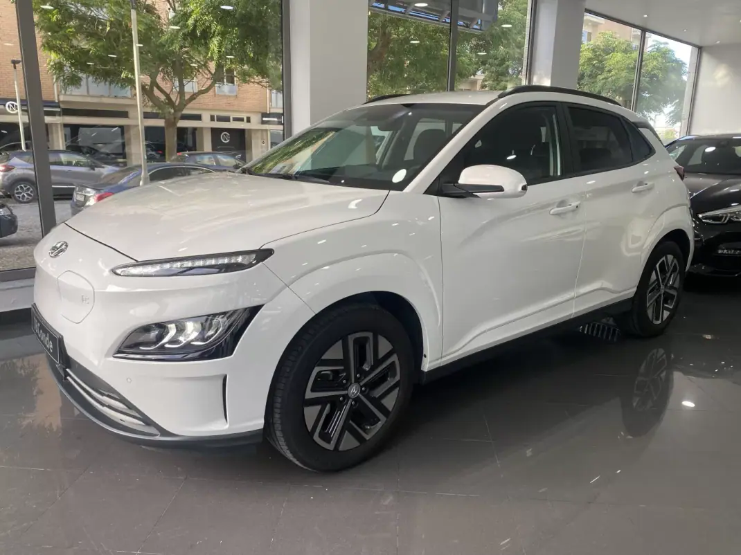 Hyundai Kauai 2023 - 23500 EUR, 41168 km - 41168km - foto 14 de 18