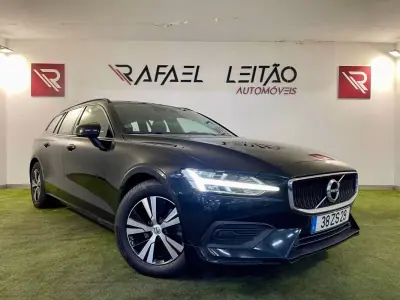 Volvo V60 2020 - 20950 EUR, 154000 km - AUTO.MOTO.pt - 154000km - foto 4 de 30