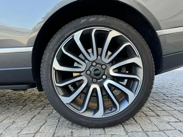 Land Rover Range Rover 2017 - 74480 EUR, 73870 km - AUTO.MOTO.pt - 73870km - foto 10 de 50