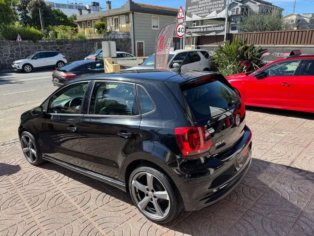 Volkswagen Polo 2012 - 8900 EUR, 188133 km - AUTO.MOTO.pt - 188133km - foto 10 de 28