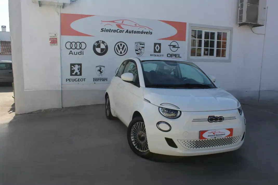 Fiat 500e 2022 - 18980 EUR, 25923 km - AUTO.MOTO.pt - 25923km - foto 1 de 10