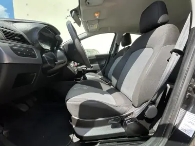 Fiat Punto 2011 - 5500 EUR, 188330 km - 188330km - foto 10 de 16