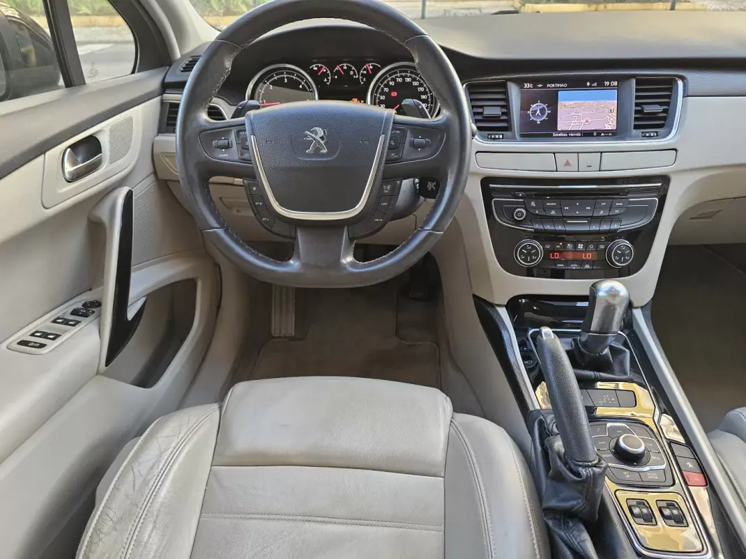 Peugeot 508 SW 2011 - 9350 EUR, 137166 km - 137166km - foto 7 de 18