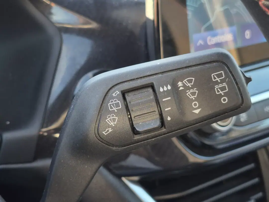 Ford Puma 2023 - 14990 EUR, 89773 km - 89773km - foto 17 de 22