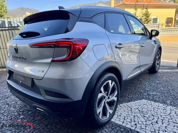 Renault Captur 2023 - 22950 EUR, 48500 km - AUTO.MOTO.pt - 48500km - foto 22 de 22